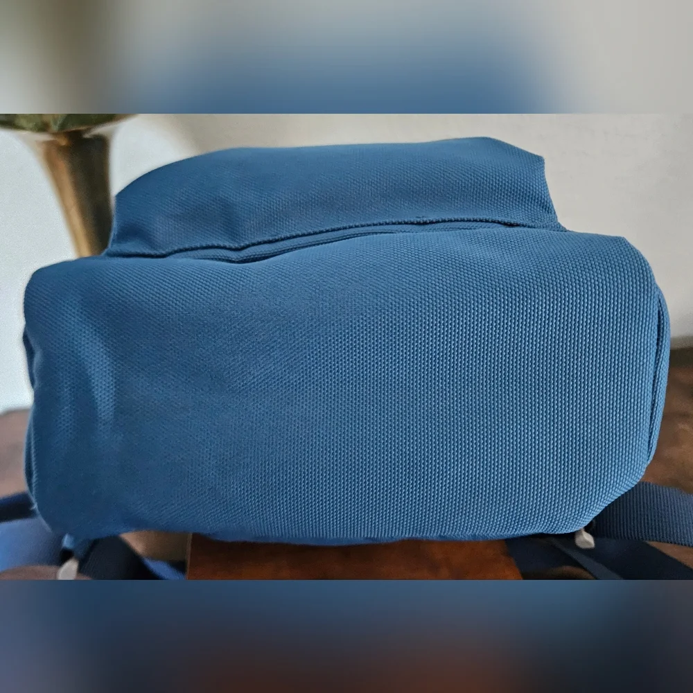 Inuk Venus Mini Backpack Recycled Fabrics 6.3L Pacific Blue Color